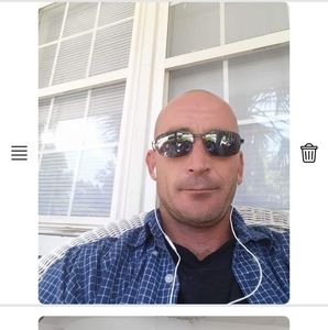 Meet your Posher, Troy